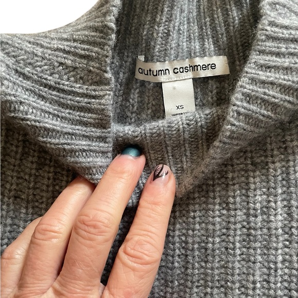 Autum Cashmere Puff Sleeve Sweater XS - Picture 3 of 3